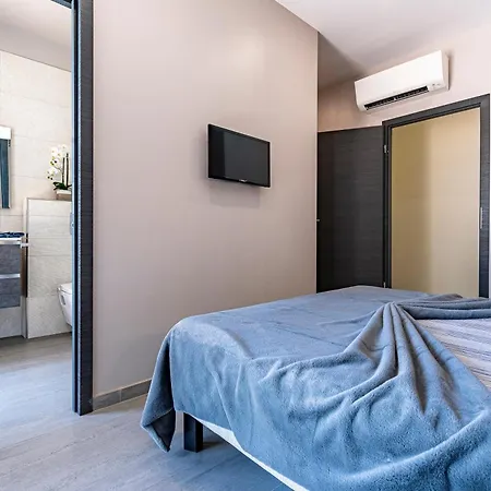 빌라 La Grazzoso - Piscine Privee *